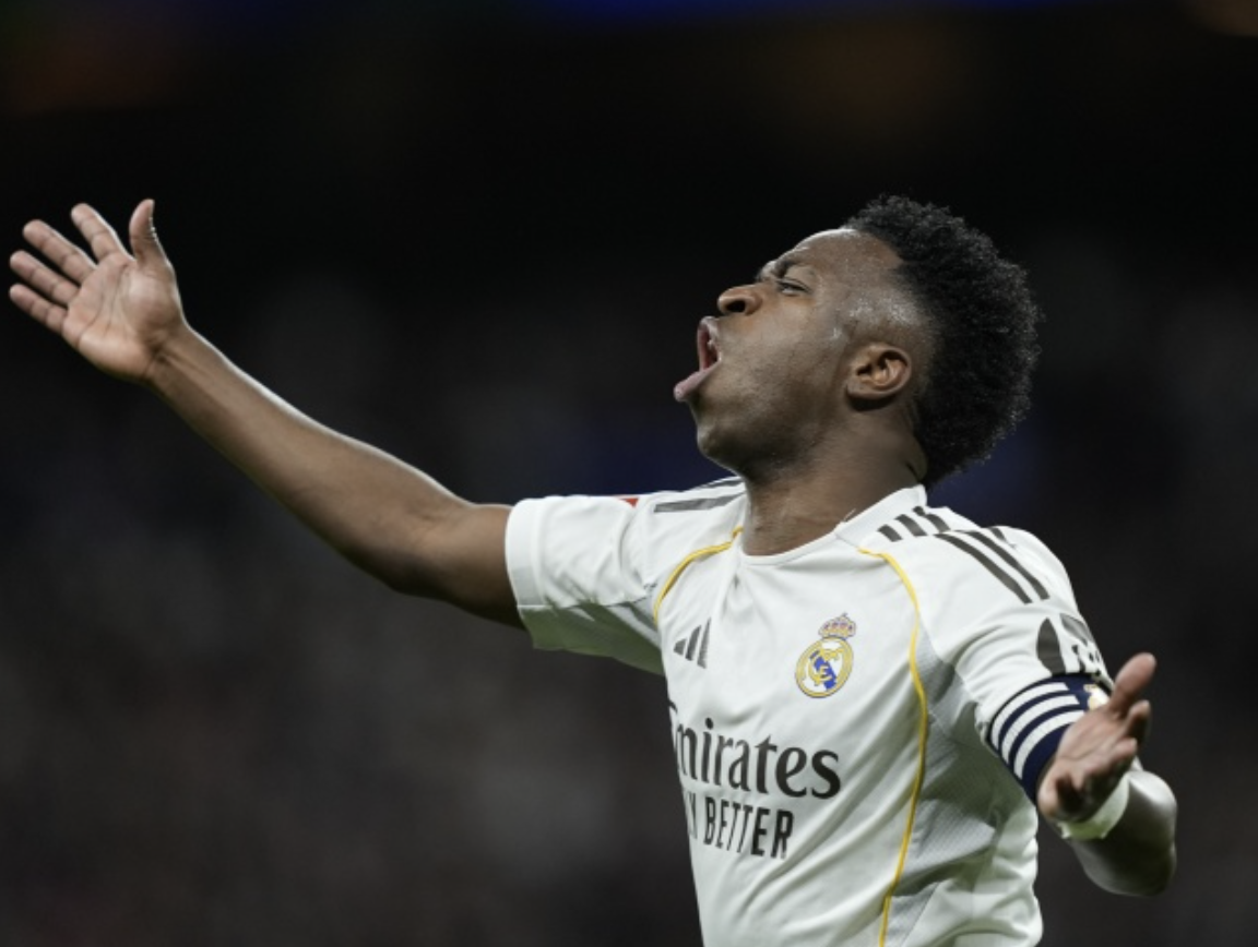 半岛体育官网-4人死扛到底！维尼修斯拒绝祝福阿隆索 名宿：他才是皇马万恶之源